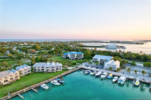 8302-8302 Marina Villas Dr, Marathon, FL, 33050-3755 | Card Image