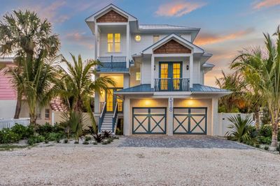 518 Spring Avenue, House other with 6 bedrooms, 6 bathrooms and null parking in Anna Maria FL | Image 1