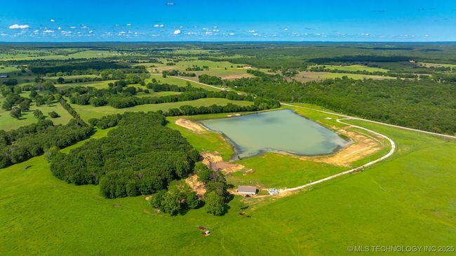 12595 County Road 3680, House other with 2 bedrooms, 2 bathrooms and null parking in Allen OK | Image 18