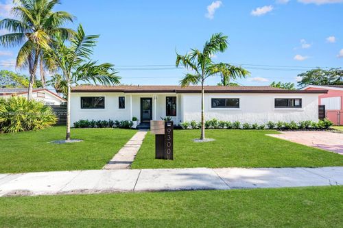 0-9300 Marine Dr, Cutler Bay, FL, 33189-1845 | Card Image