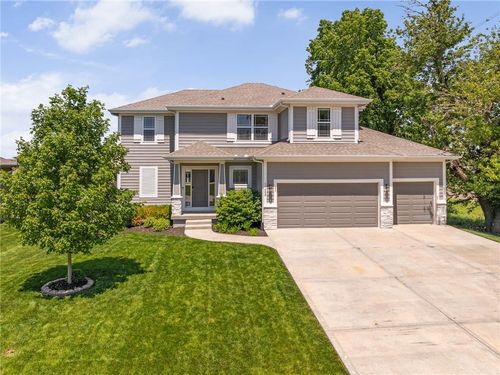 19602 W 198th St, Spring Hill, KS, 66083-8617 | Card Image