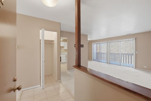 apt-c2-4980 Kimball Hill Dr, Rolling Meadows, IL, 60008-4377 | Card Image