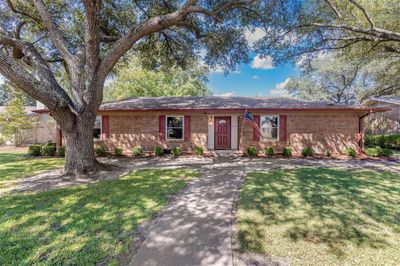 2912 Melmar Park Street, House other with 3 bedrooms, 2 bathrooms and null parking in Commerce TX | Image 2