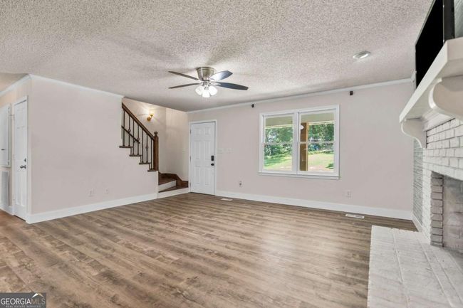 4617 Kingswood Dr, House other with 3 bedrooms, 2 bathrooms and 2 parking in Flowery Branch GA | Image 8