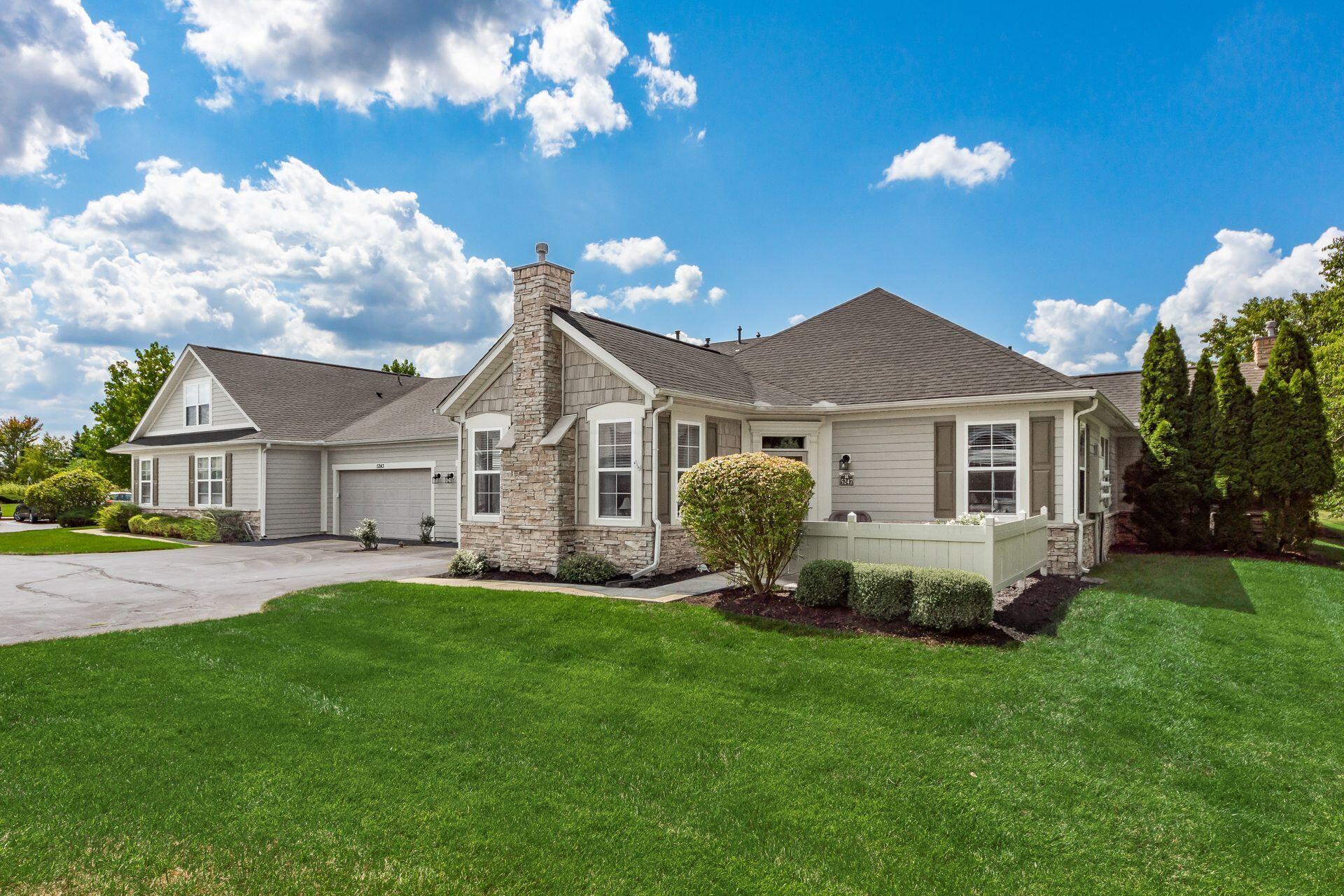 Hayden Woods Ln, Hilliard, OH 43026