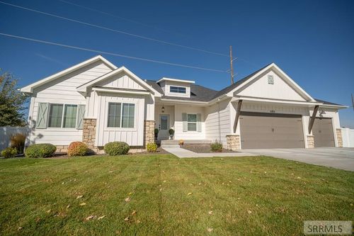 6353 E Tower Castle Loop, Ammon, ID, 83406-4930 | Card Image