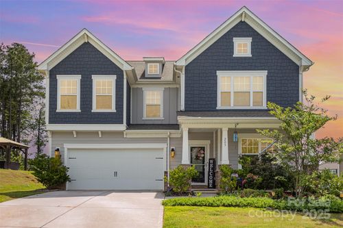 205 Falls Cove Dr, Troutman, NC, 28166-9411 | Card Image