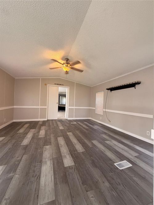 14329 Greenville St, Houston, TX, 77015-4705 | Card Image