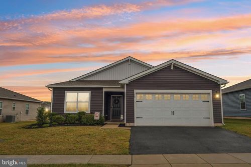 158 Lilly Dr, POTTSTOWN, PA, 19464-1883 | Card Image