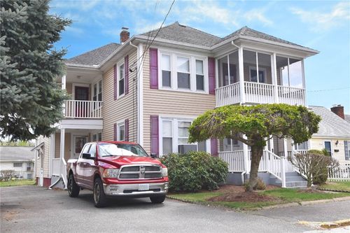 16 Binford St, Central Falls, RI, 02863-1208 | Card Image