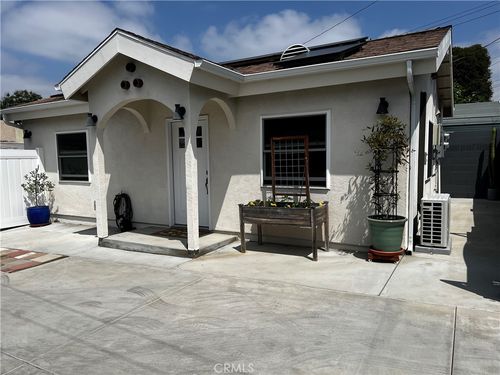 8146 Washington Ave, Whittier, CA, 90602-2232 | Card Image