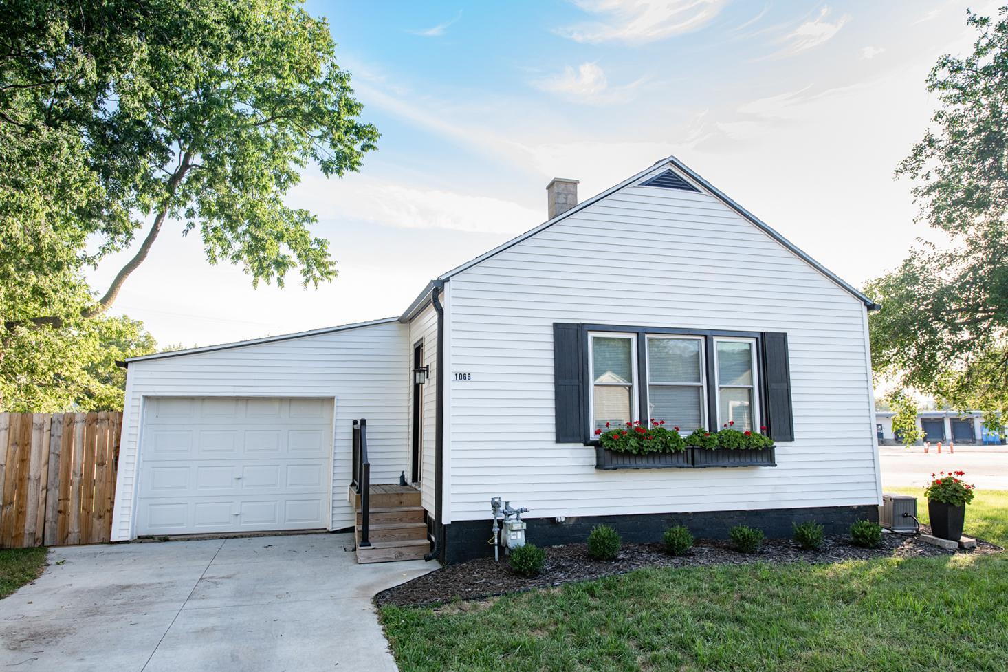 Gale St, Winona, MN 55987