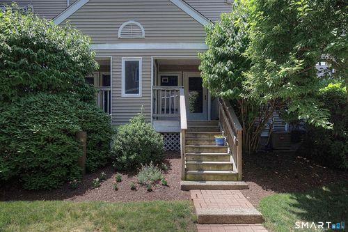 9-9 Glenrock, Norwalk, CT, 06850-1371 | Card Image