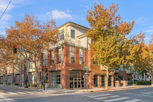 unit-217-1 E Julian St, San Jose, CA, 95112-4082 | Card Image