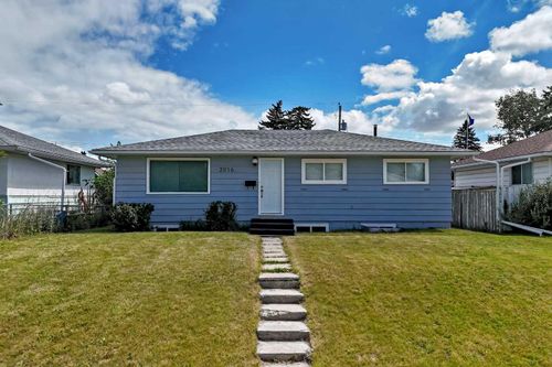2016 46 St Se, Calgary, AB, T2B1K6 | Card Image