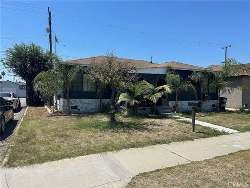 6674 Easton St, East Los Angeles, CA, 90022-4729 | Card Image