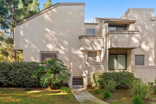 76-8441 Via Mallorca, La Jolla, CA, 92037 | Card Image