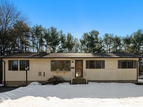 53 Regal St, Holliston, MA, 01746-1808 | Card Image