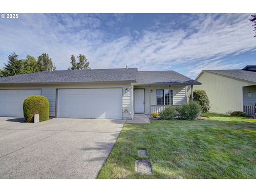 712 Se 5th Way, Battle Ground, WA, 98604-8903 | Card Image