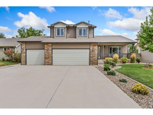 9050 Spirit St, Wellington, CO, 80549-3013 | Card Image