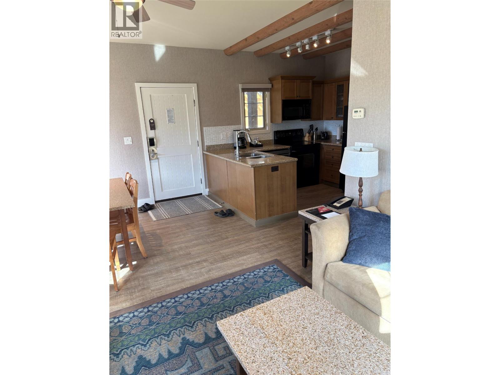 Residential in Osoyoos 5