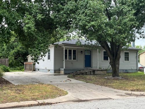 580 Turkle Ave, Haysville, KS, 67060-1711 | Card Image