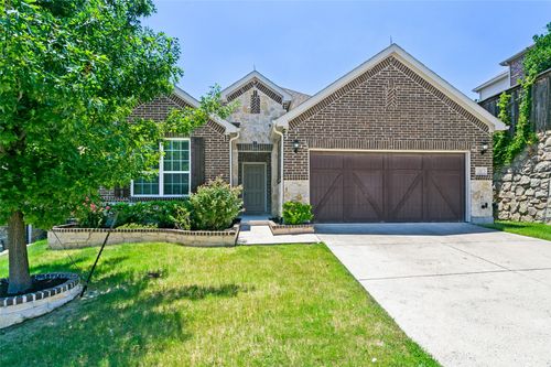 211 Copper Canyon Dr, Lewisville, TX, 75067-3778 | Card Image
