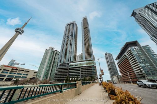 6501-1 Concord Cityplace Way, Toronto, ON, M5V0X3 | Card Image