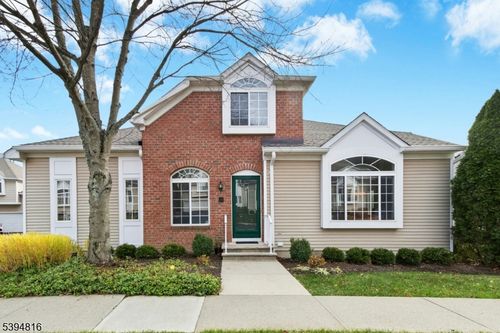 14 Schindler Ct, Chatham, NJ, 07928-1938 | Card Image