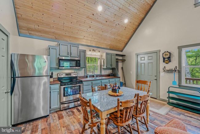82 Vista River Ln, House other with 2 bedrooms, 1 bathrooms and null parking in Paw Paw WV | Image 14