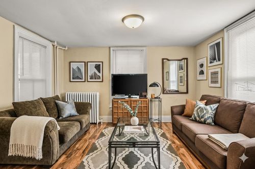 126 N Franklin St, Madison, WI, 53703-2310 | Card Image