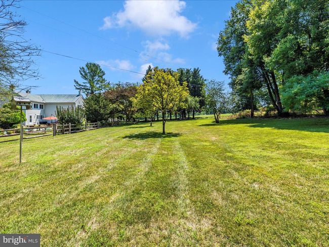 9314 Pear Ln, House other with 4 bedrooms, 3 bathrooms and null parking in FREDERICK MD | Image 56