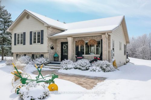 70 Line 12 S, Oro Medonte, ON, L0L1T0 | Card Image