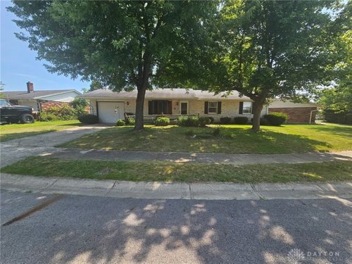 706 Cedar Cir, Eaton, OH, 45320-9321 | Card Image