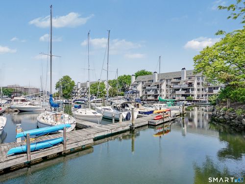 206-89 Harbor Dr, Stamford, CT, 06902-7484 | Card Image