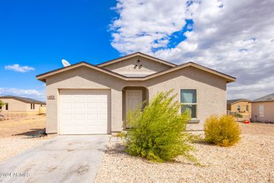 472 Brandeis Drive, House other with 4 bedrooms, 2 bathrooms and null parking in Morristown AZ | Image 1