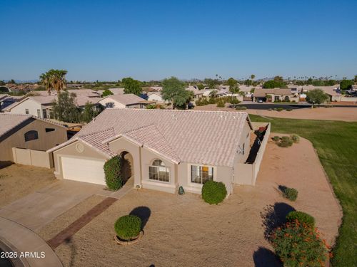 7123 N 82nd Ln, Glendale, AZ, 85303-2230 | Card Image