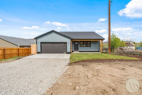 2 S Avis St, Absarokee, MT, 59001-8507 | Card Image