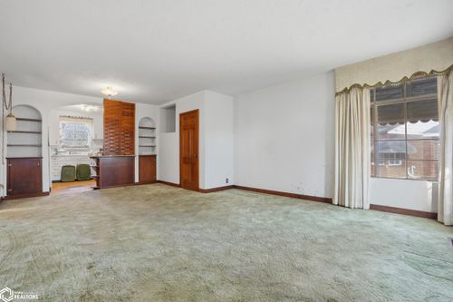 111 Pierson Ct, Burlington, IA, 52601-1940 | Card Image