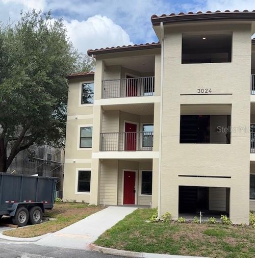 201-3024 Parkway Blvd, Kissimmee, FL, 34747-4521 | Card Image