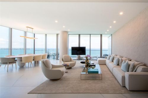 28a-2000 S Ocean Dr, Hallandale Beach, FL, 33009-6892 | Card Image