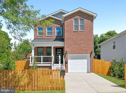 4928 Astor Pl Se, WASHINGTON, DC, 20019-6251 | Card Image