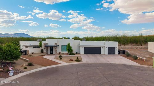 7557 Sussex Ct, Las Cruces, NM, 88007-5955 | Card Image