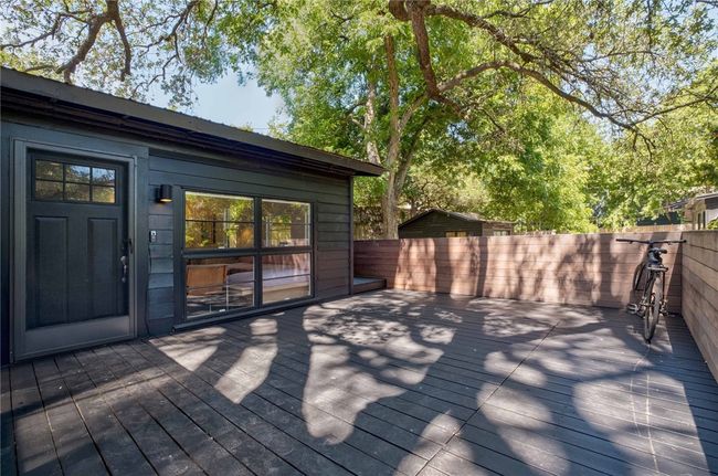 503 E Live Oak St, House other with 3 bedrooms, 1 bathrooms and 2 parking in Austin TX | Image 20