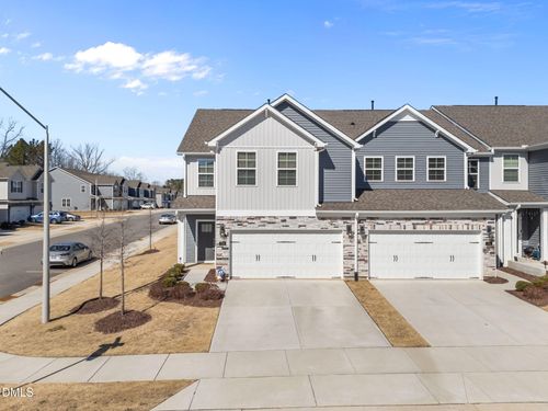 754 Andrade Dr, Fuquay-Varina, NC, 27526-3395 | Card Image