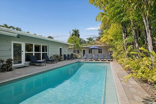 1123 Ne 14th Ave, Fort Lauderdale, FL, 33304-2221 | Card Image