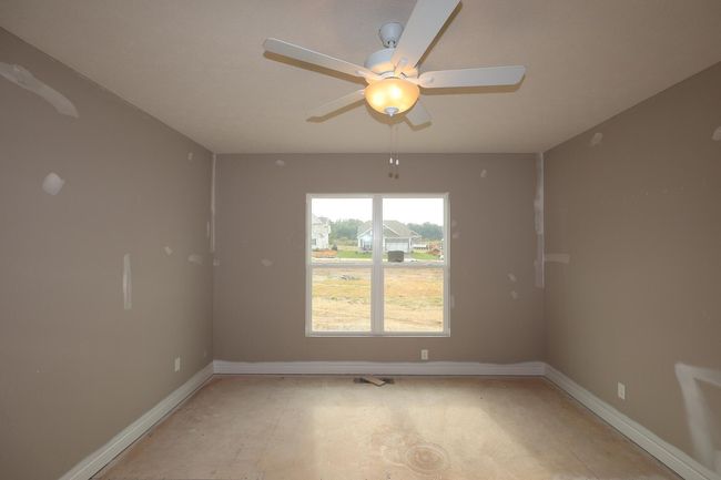 207 Isleta Dr, House other with 3 bedrooms, 2 bathrooms and null parking in Pataskala OH | Image 9
