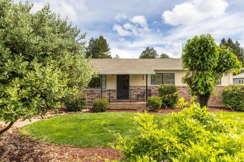 1522 Lupine Dr, Santa Rosa, CA, 95401-3950 | Card Image