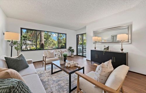 b104-2140 Santa Cruz Ave, Menlo Park, CA, 94025-4375 | Card Image