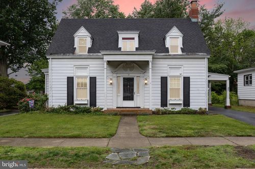 15 E Grant St, WOODSTOWN, NJ, 08098-1401 | Card Image